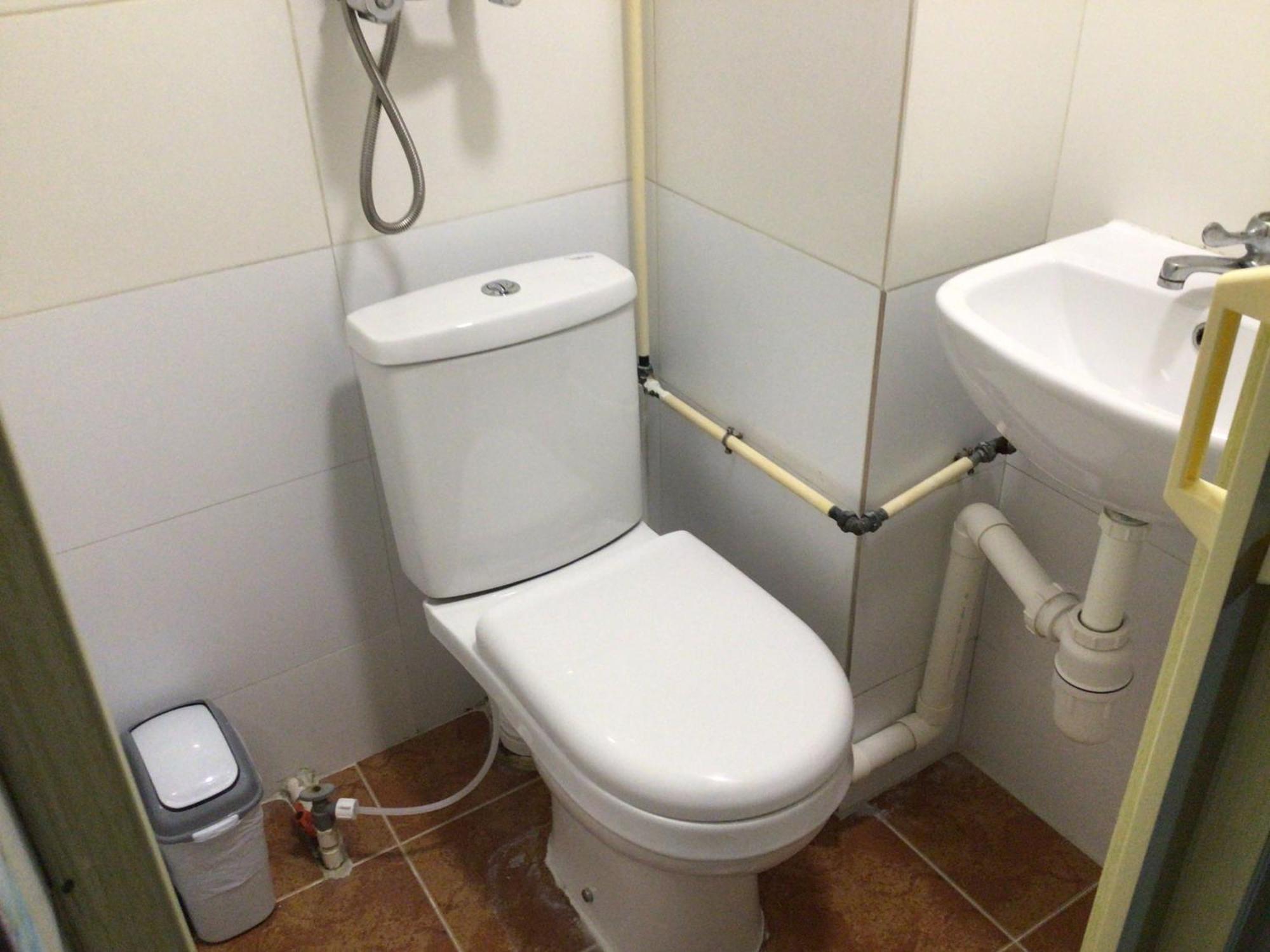 Ajit Guest House Hong Kong Bagian luar foto